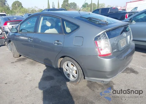 2005 Toyota Prius from USA, damaged, VIN JTDKB20U050133057